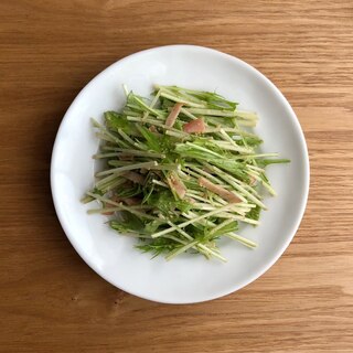 水菜とハムのマヨポン胡麻和え